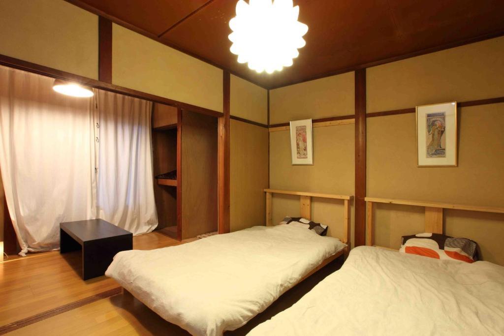 Golden Pavilion House