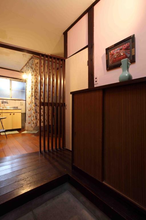 Golden Pavilion House Hotel *