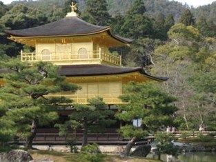 Hotel Golden Pavilion House *